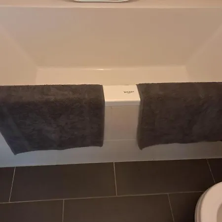 Walk To Koelnmesse *